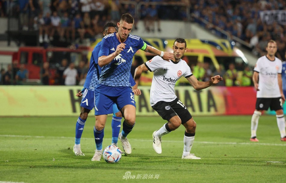 在关键时刻 在关键时刻